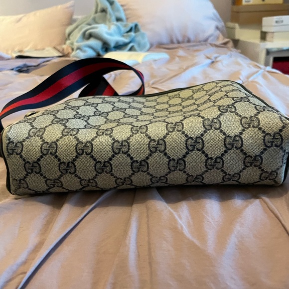 Vintage Gucci bag - Picture 3 of 5